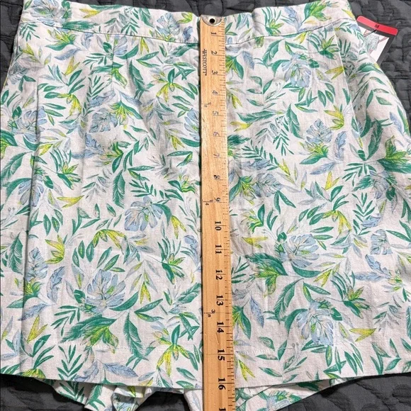 Ellen Tracy women’s size medium linen wrap floral mini skort new summer beach - Picture 4 of 12